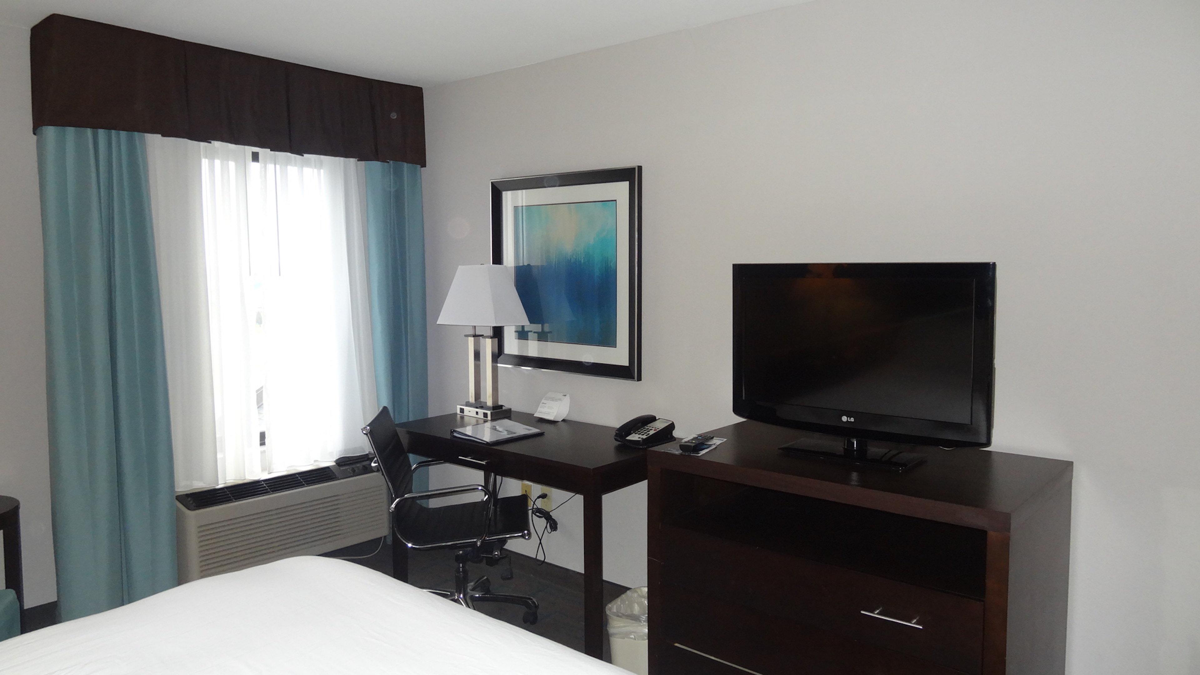Holiday Inn Express Hotel Kansas City - Bonner Springs By Ihg Exterior foto